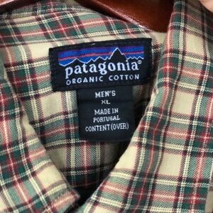 Patagonia Organic  Cotton Men's Button Down